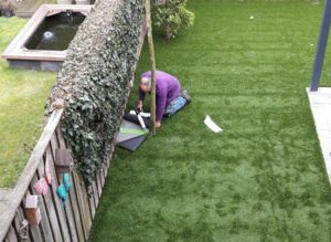 kunstgras lijmband aanbrengen